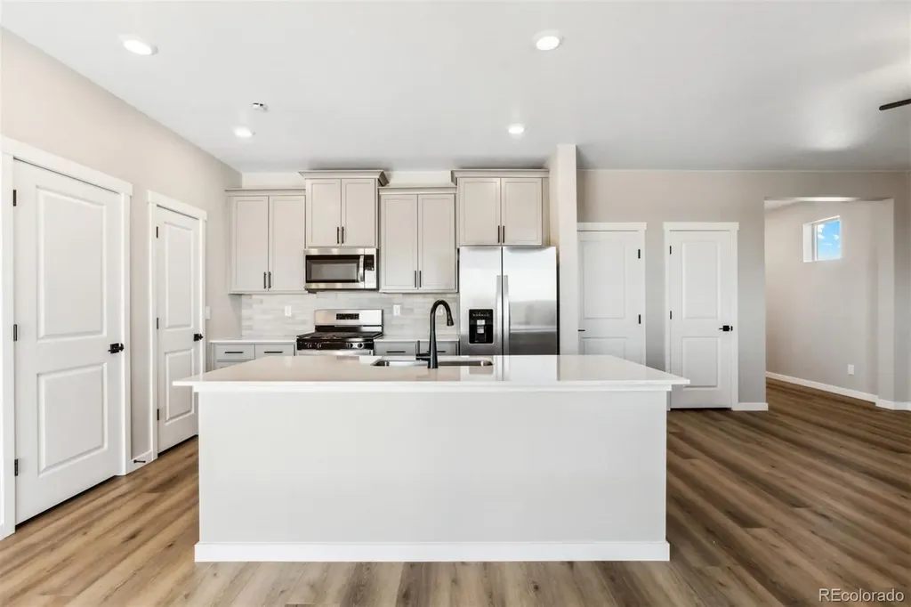 9371 Truckee Court Commerce City CO 80022
