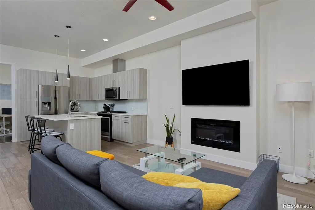 3044 Wilson Court Denver CO 80205
