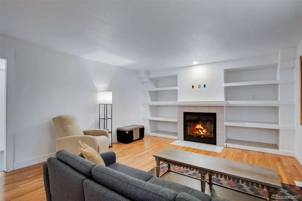 422 Hillsboro Court N Fort Collins CO 80525