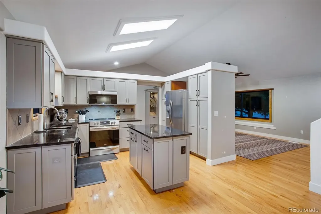 422 Hillsboro Court N Fort Collins CO 80525