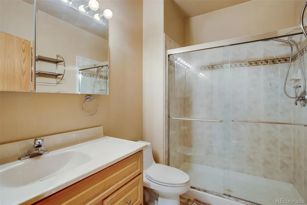 422 Hillsboro Court N Fort Collins CO 80525