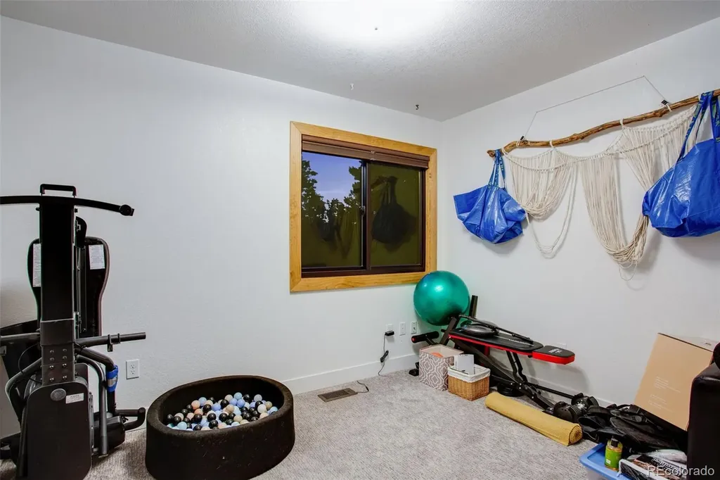 422 Hillsboro Court N Fort Collins CO 80525