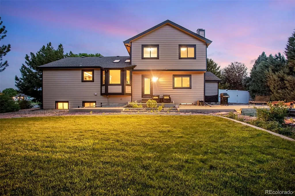 422 Hillsboro Court N Fort Collins CO 80525