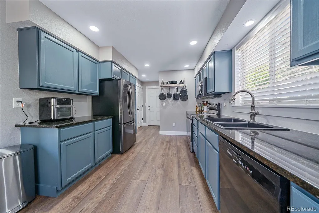 10518 Bellaire Street Denver CO 80233