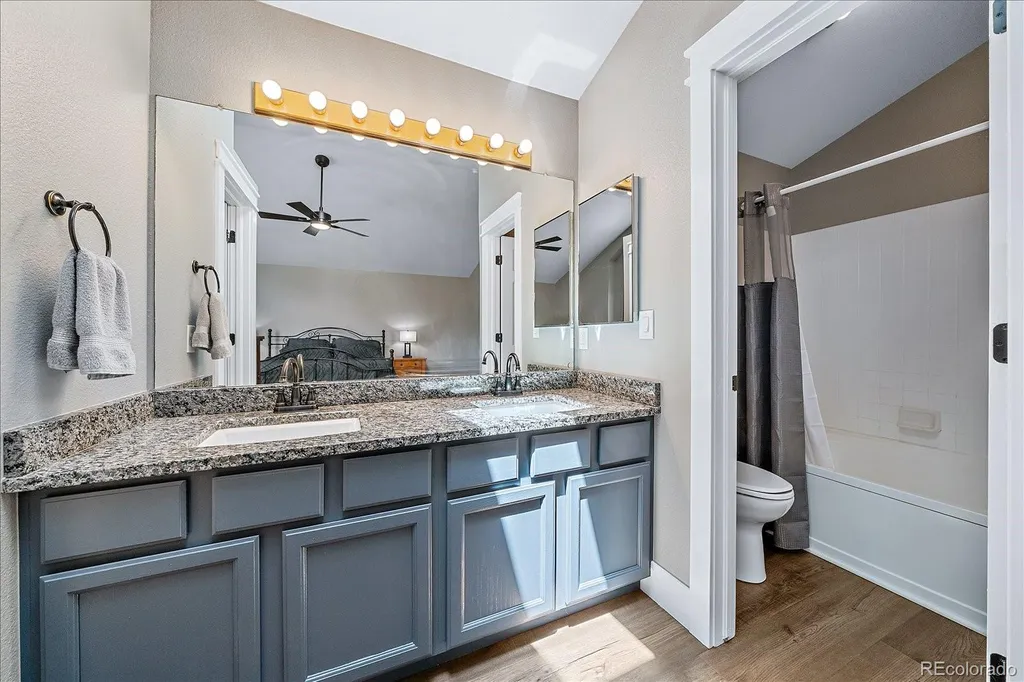 10518 Bellaire Street Denver CO 80233