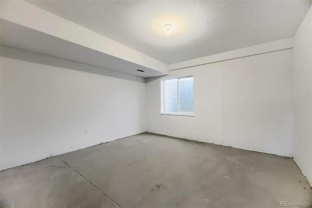 2025 Oakcrest Circle Castle Rock CO 80104