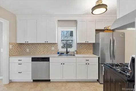 1364 Iola Street Aurora CO 80010