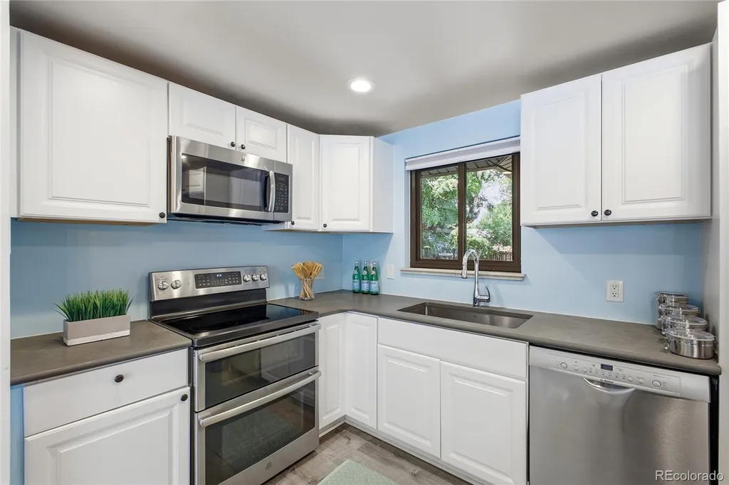 4660 Estes Street Wheat Ridge CO 80033
