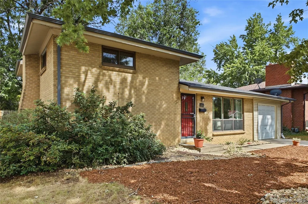 4660 Estes Street Wheat Ridge CO 80033