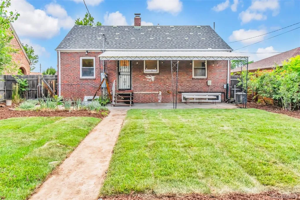 3430 N Harrison Street Denver CO 80205