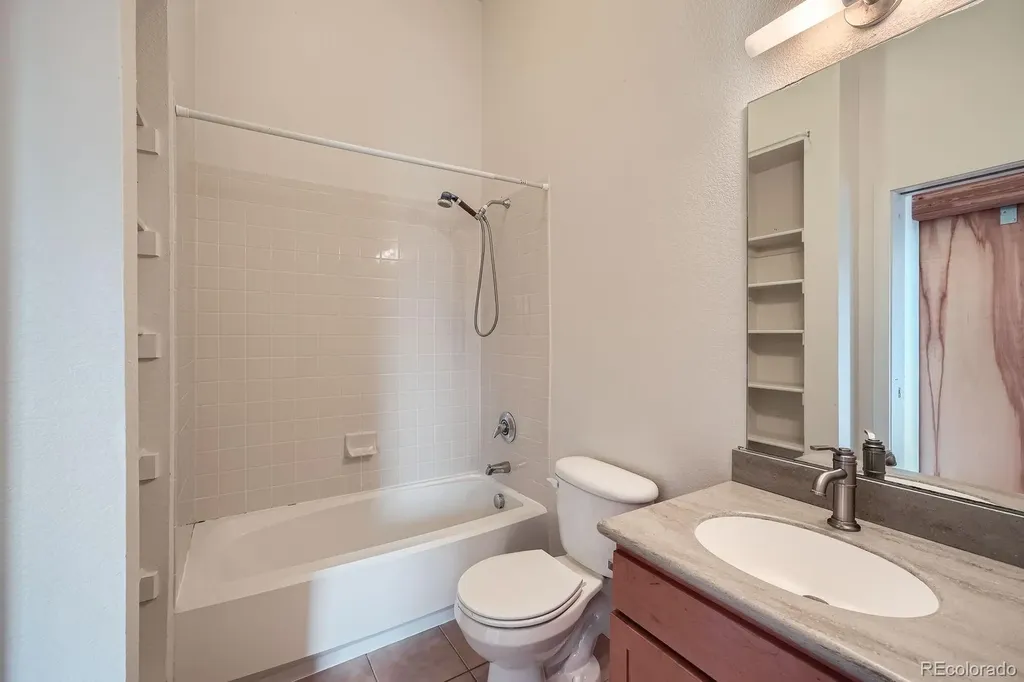 7700 E 29th Street Avenue Denver CO 80238