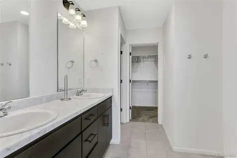 4448 Riviera Court Aurora CO 80019