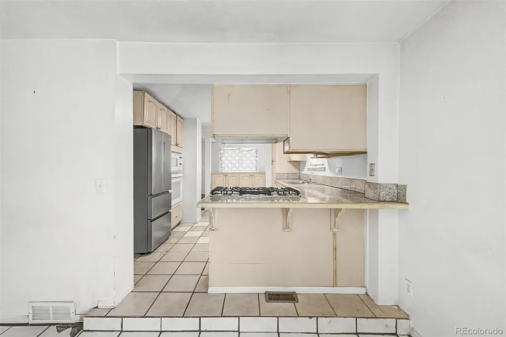 6171 E 64th Place Commerce City CO 80022