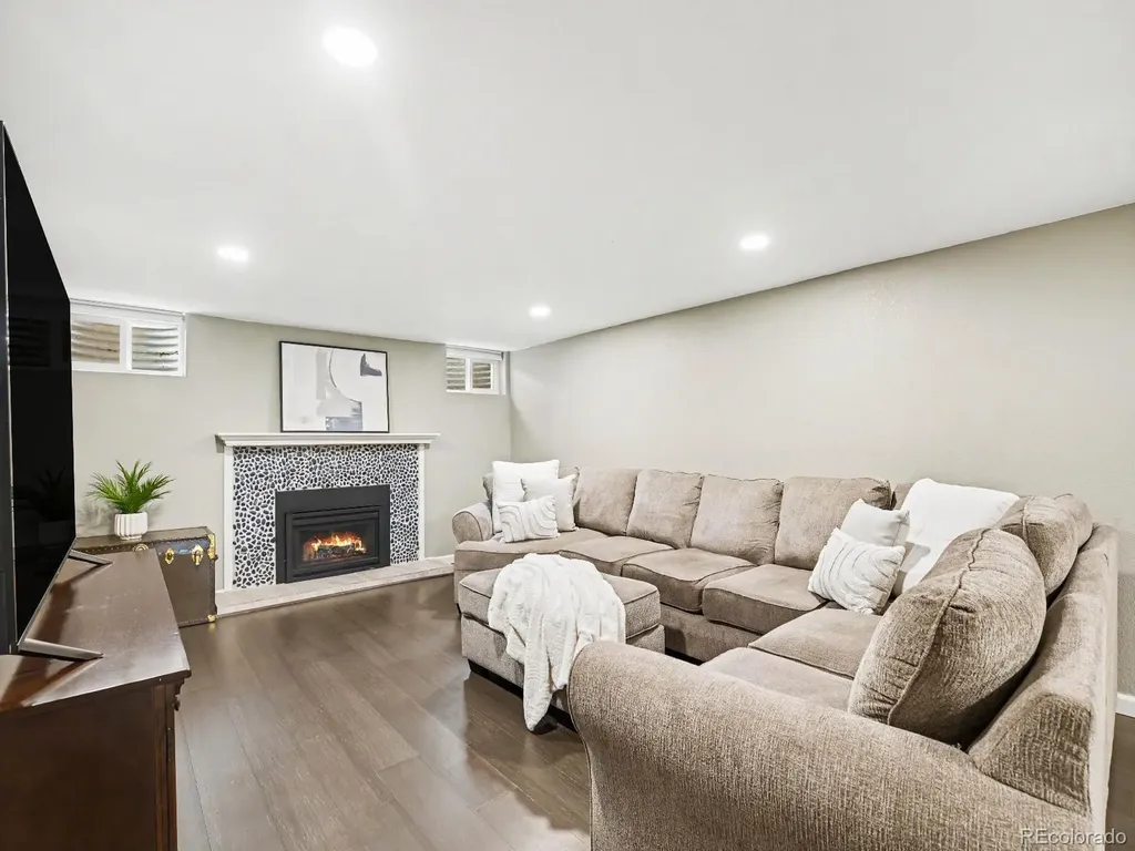 7734 Quartz Street Arvada CO 80007