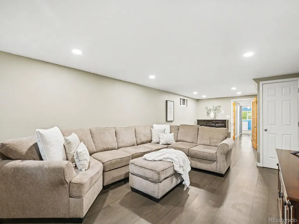 7734 Quartz Street Arvada CO 80007