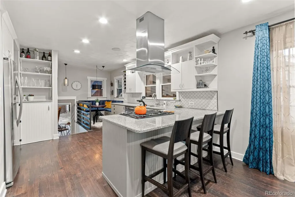 4230 Knox Court Denver CO 80211