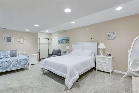 4977 S Eagle Circle Aurora CO 80015