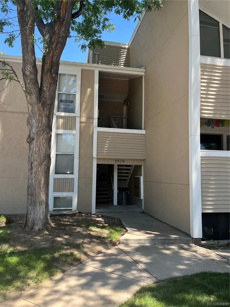 3874 S Fraser Street Aurora CO 80014