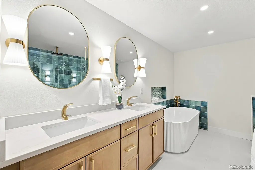 1550 Bluebell Avenue Boulder CO 80302