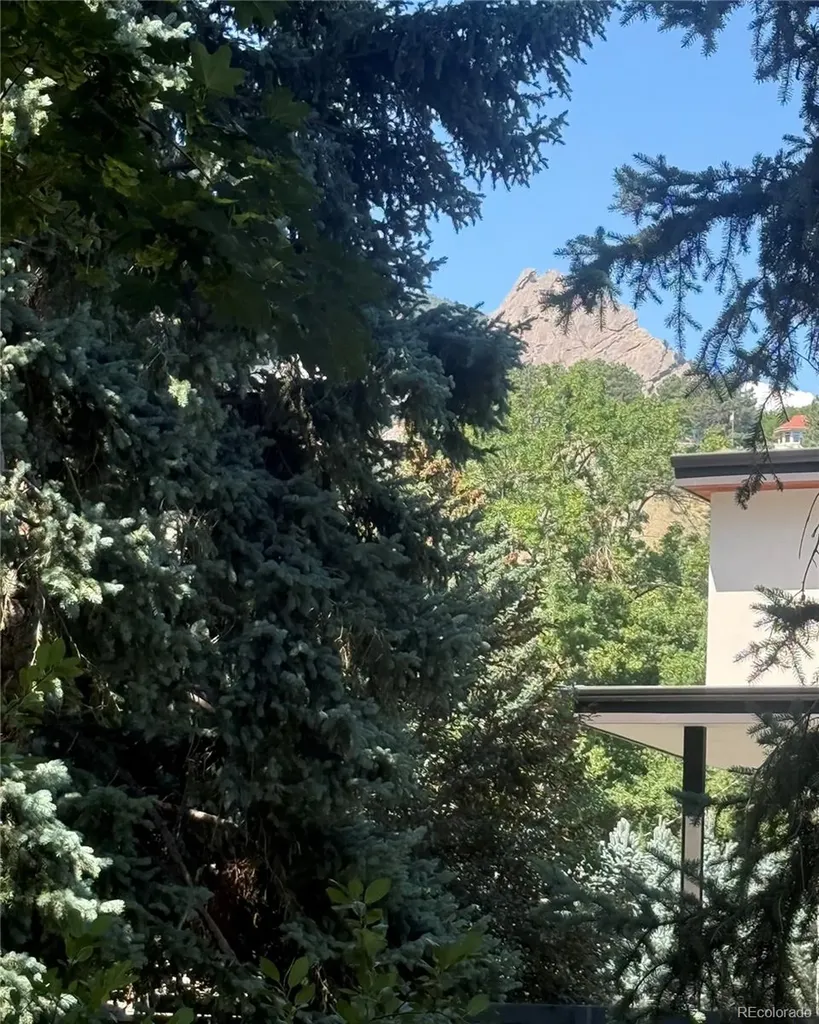 1550 Bluebell Avenue Boulder CO 80302