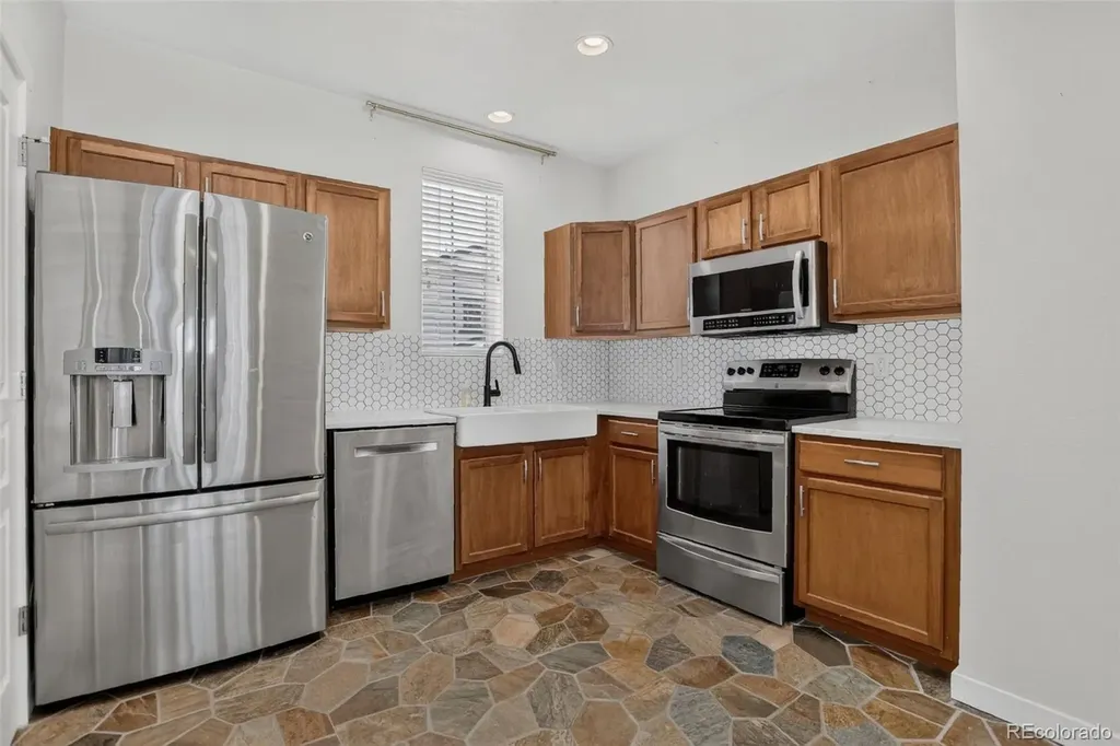 2861 Iola Street Denver CO 80238