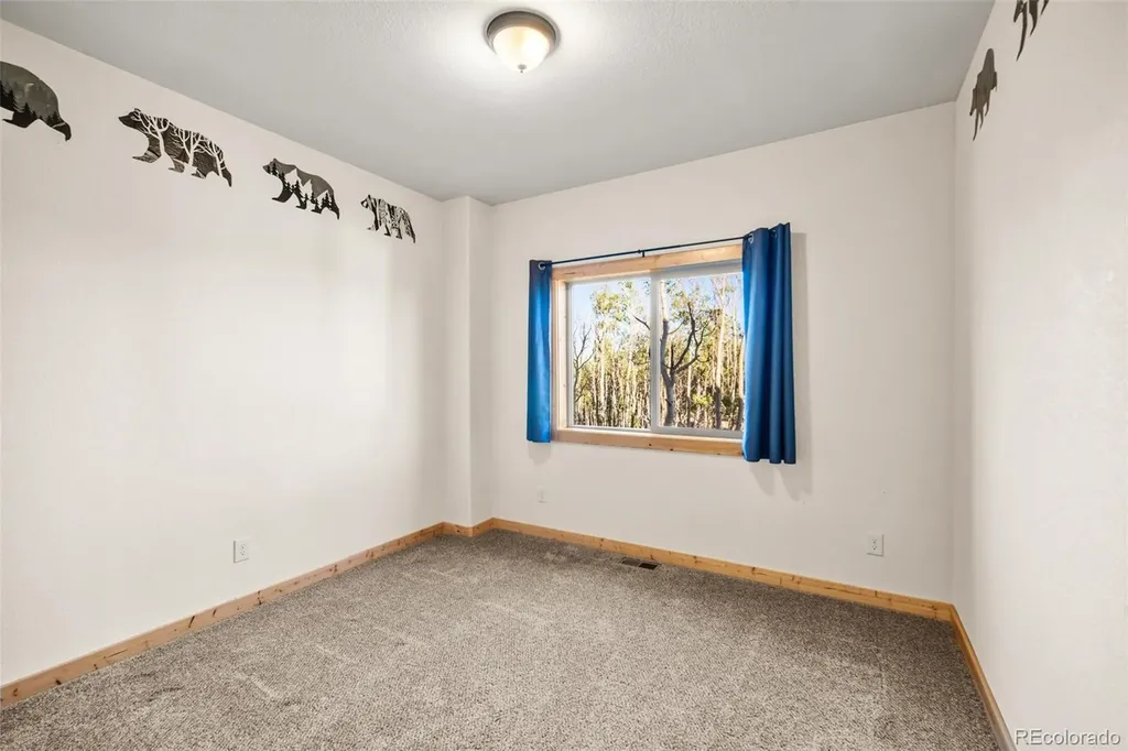 982 Georgia Drive Jefferson CO 80456