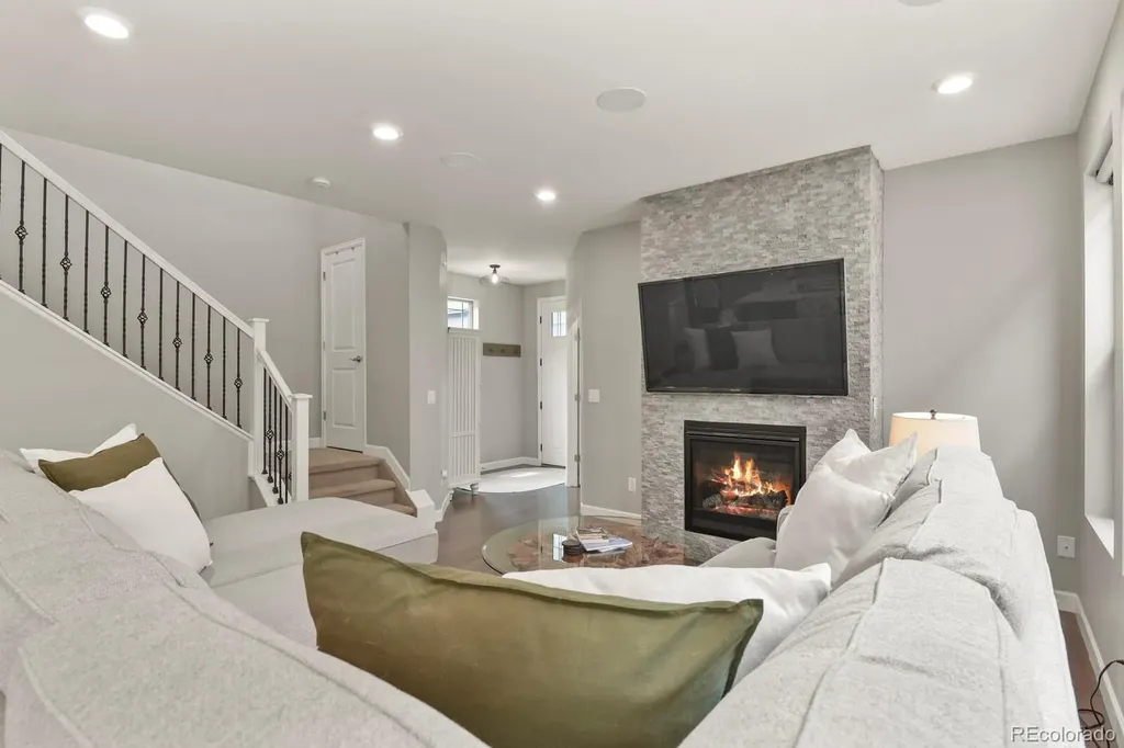 5841 Alton Street Denver CO 80238