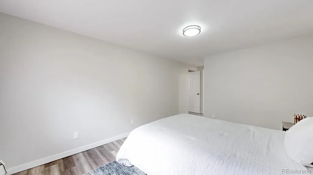 8826 E Florida Denver CO 80247