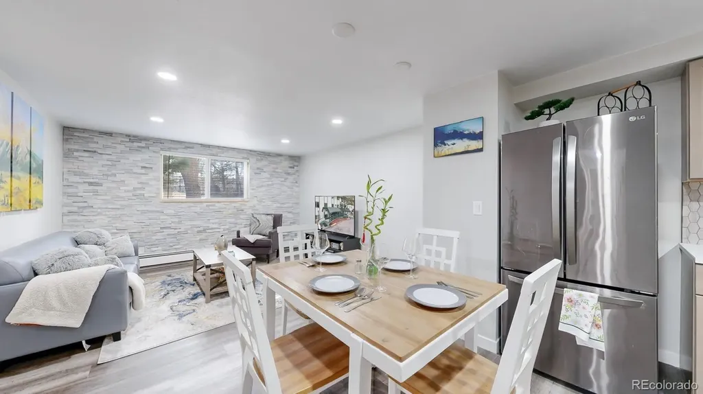 8826 E Florida Denver CO 80247
