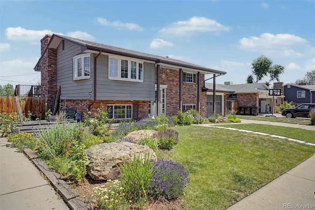 12467 W 67th Avenue Arvada CO 80004