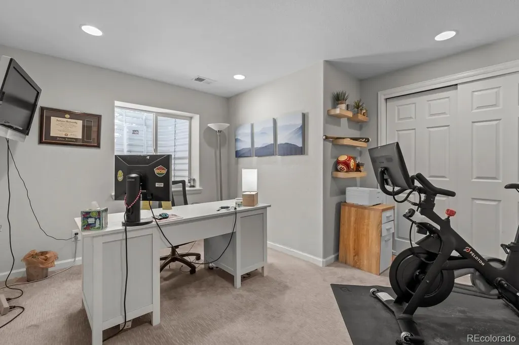 1017 S Krameria Street Denver CO 80224