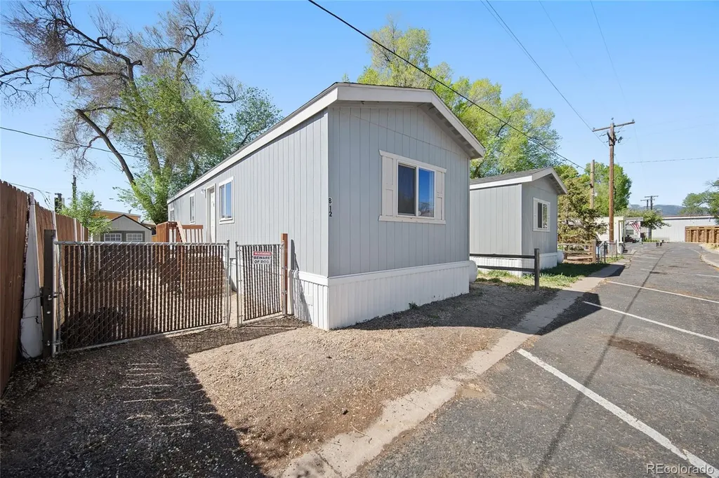 3410 N El Paso Street Colorado Springs CO 80907