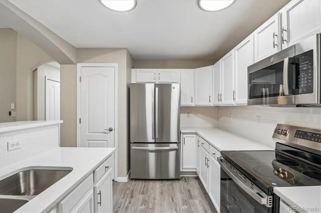1404 Whitehall Drive Longmont CO 80504