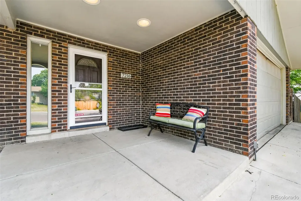 7216 S Pierce Court Littleton CO 80128