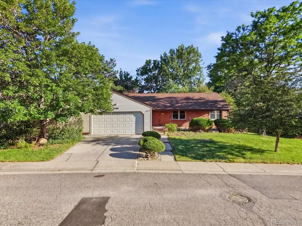 16636 E Rice Circle Aurora CO 80015