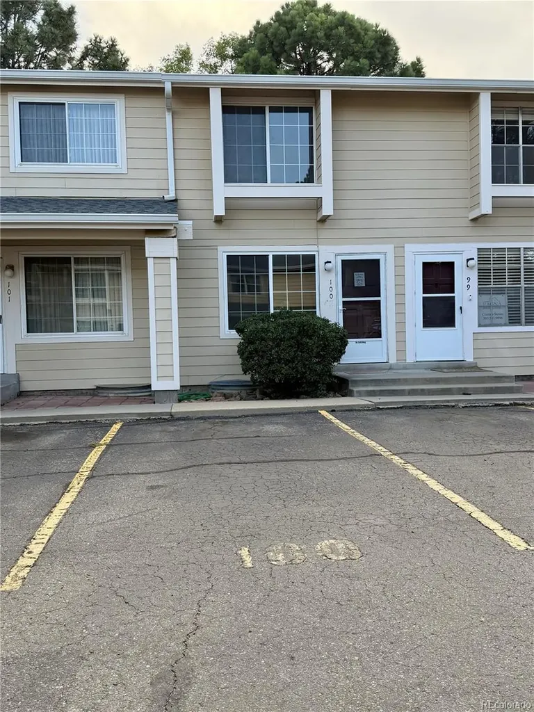 8909 Field Street Broomfield CO 80021