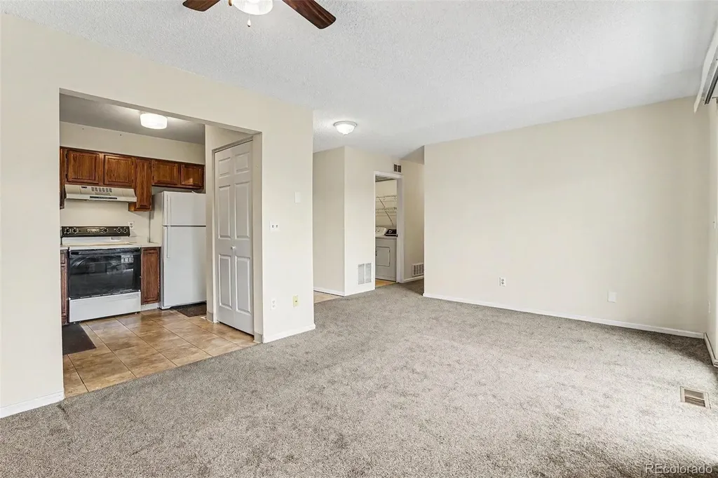 1383 W 88th Avenue Thornton CO 80260