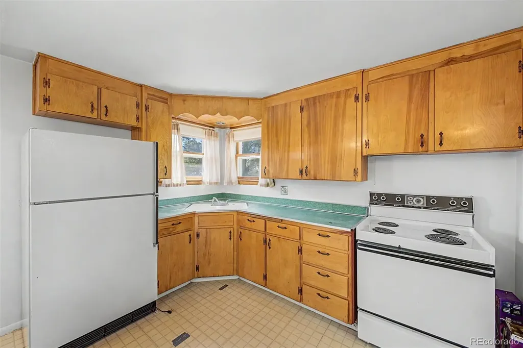 3302 S Ogden Street Englewood CO 80113