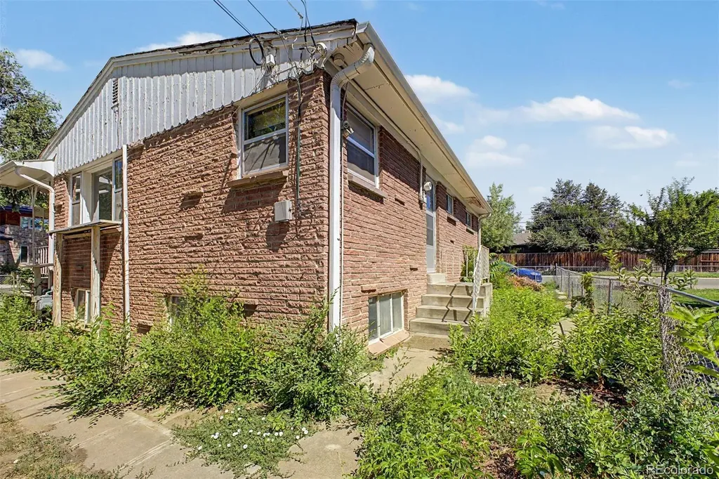 3302 S Ogden Street Englewood CO 80113