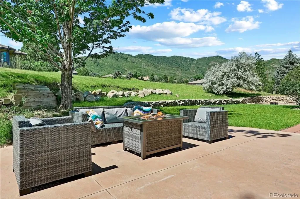 10886 Pheasant Run Littleton CO 80125