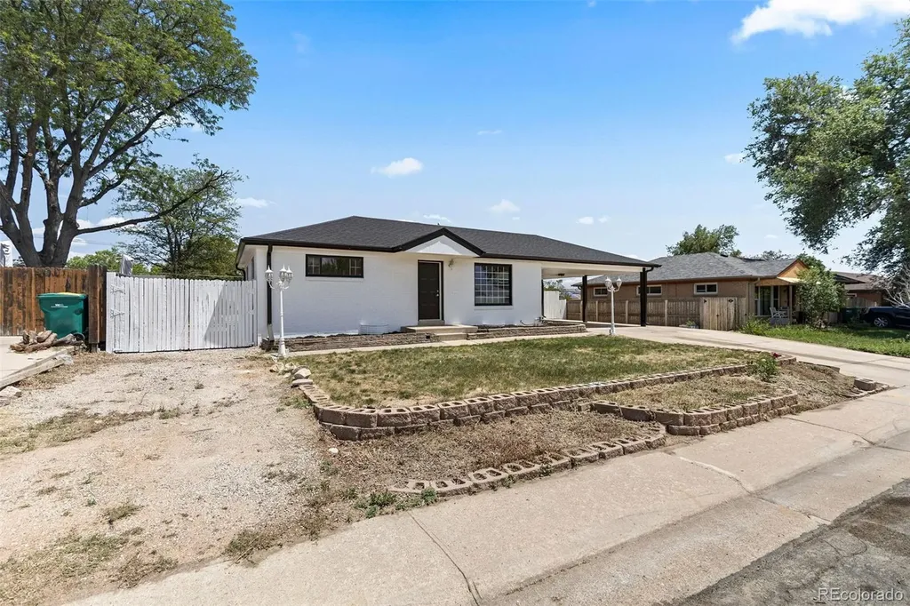 7102 Kalamath Street Denver CO 80221
