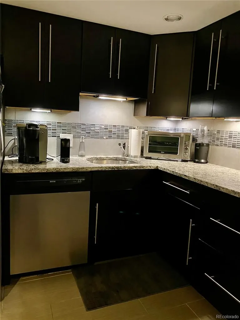 555 E 10th Avenue Denver CO 80203