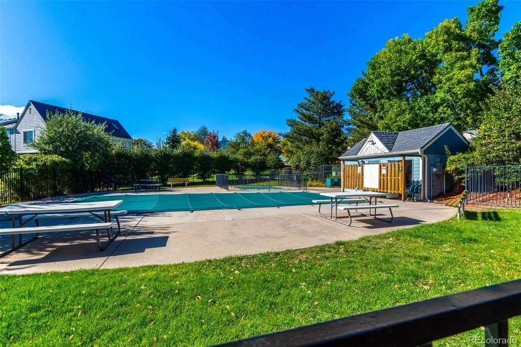 6708 S Holland Way Littleton CO 80128
