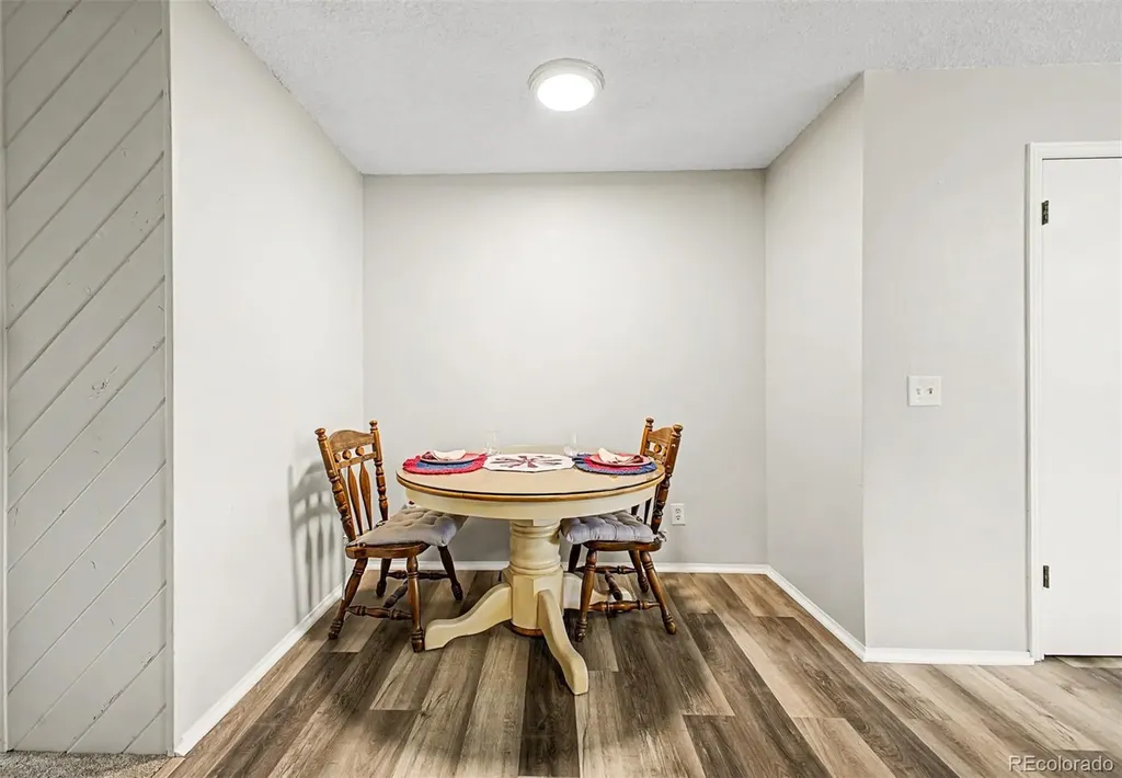 6708 S Holland Way Littleton CO 80128