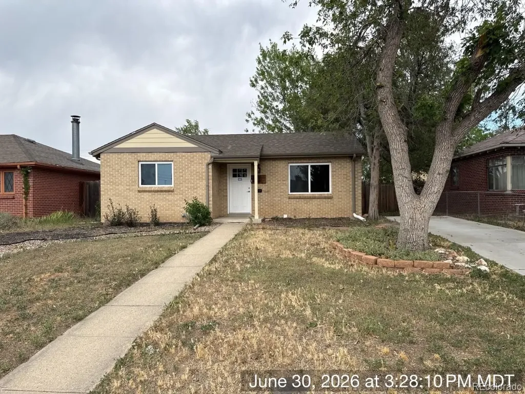 3290 Magnolia Street Denver CO 80207