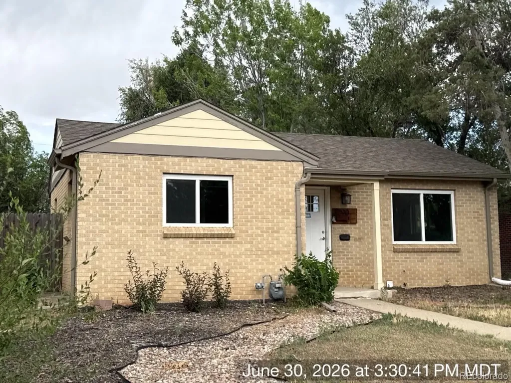 3290 Magnolia Street Denver CO 80207