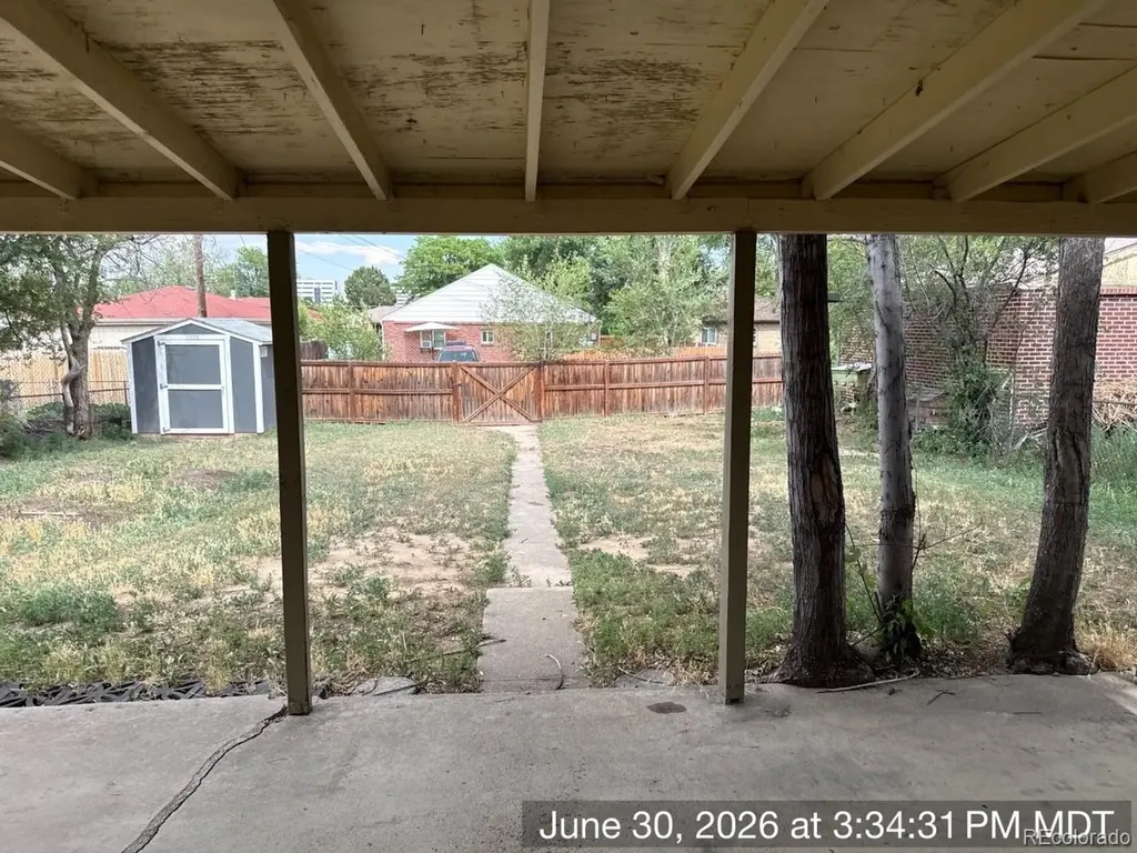 3290 Magnolia Street Denver CO 80207