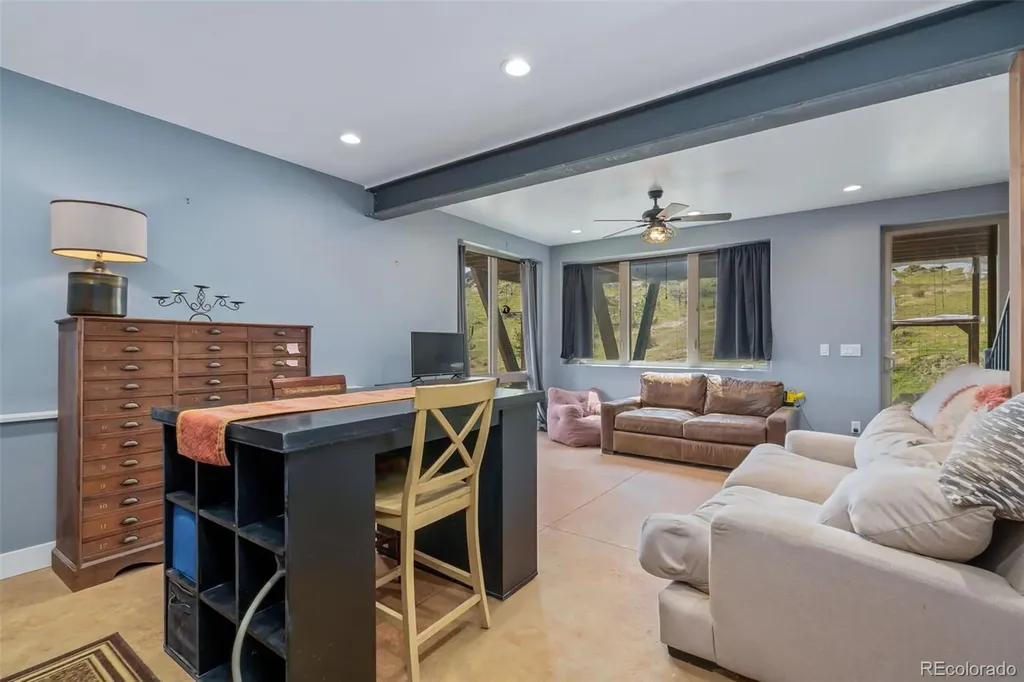 405 Moondance Way Bellvue CO 80512