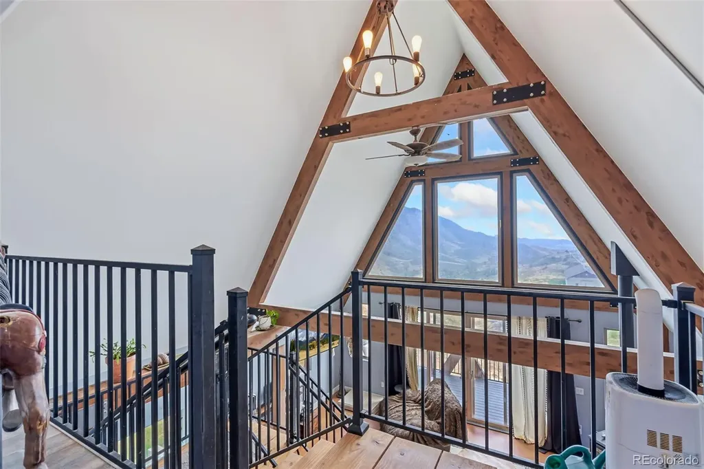 405 Moondance Way Bellvue CO 80512
