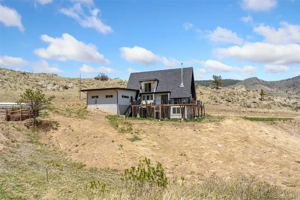 405 Moondance Way Bellvue CO 80512